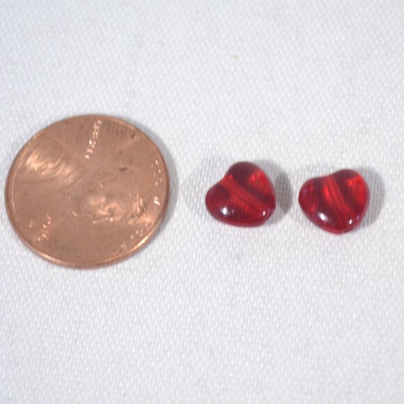 NEW ASSORTED CZECH  RED GLASS HEART BEADS, 120 PC - Picture 5 of 7